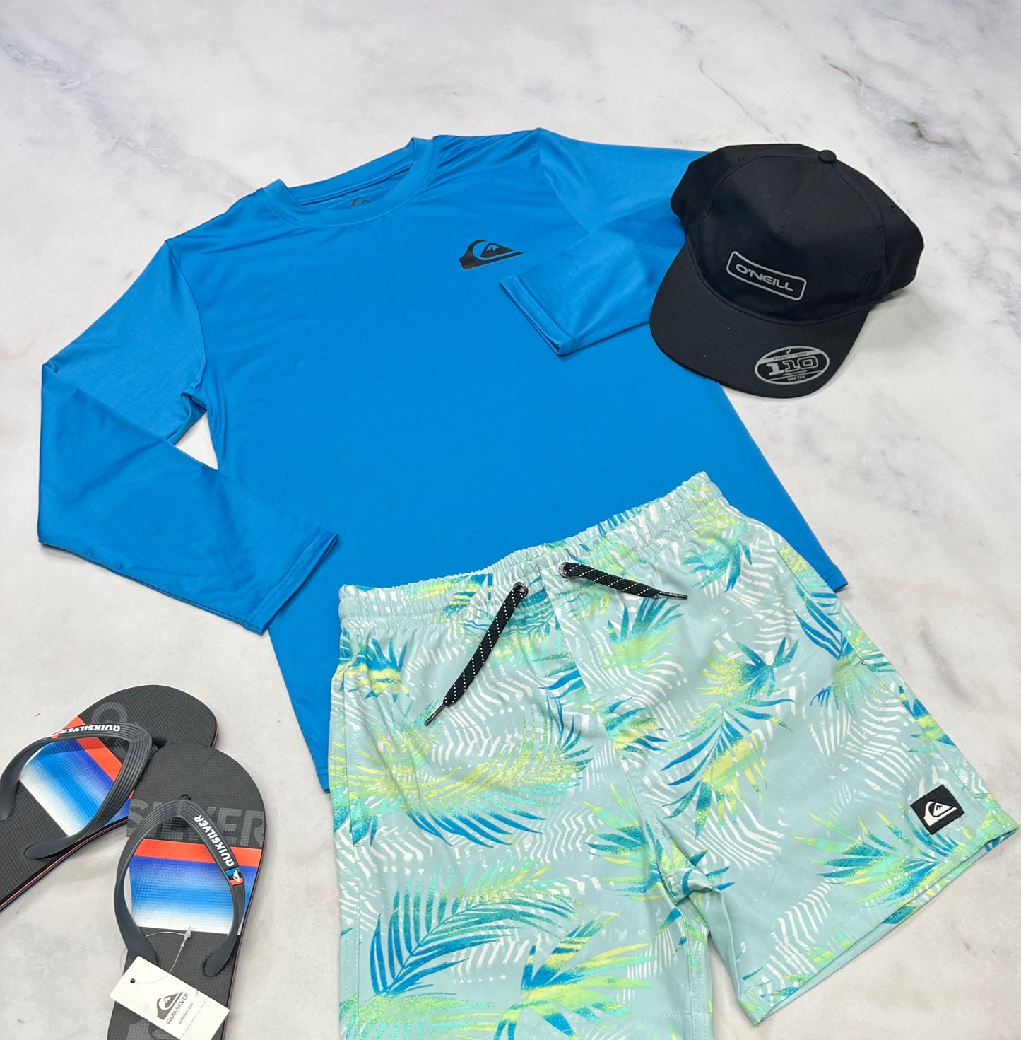 💦 Ensemble MAILLOT : ( 2 pièces ) Quiksilver 10-12 ans garçon neuf! Encore + beau en vrai.