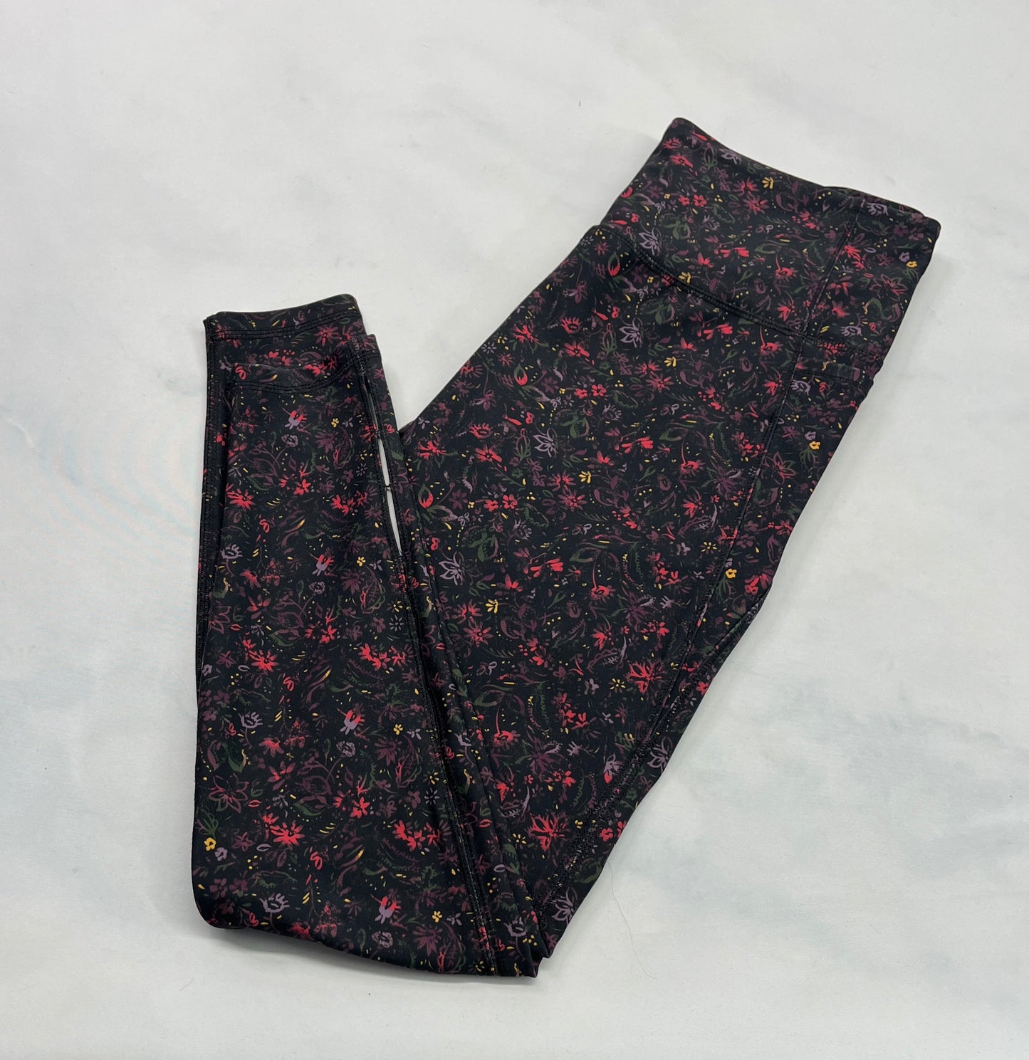 ..Skinny sport : fleurit comme neuf ! Lfit ( M-L) 9-10 ans femme .