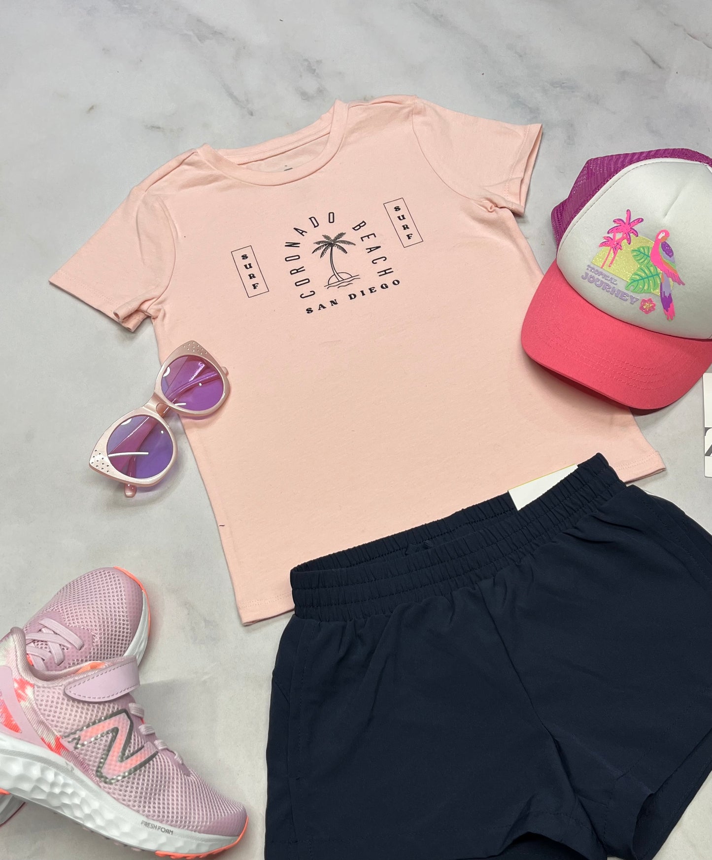 🌴 Manche courte : rose fait 5-6 ans fille Tag neuf !