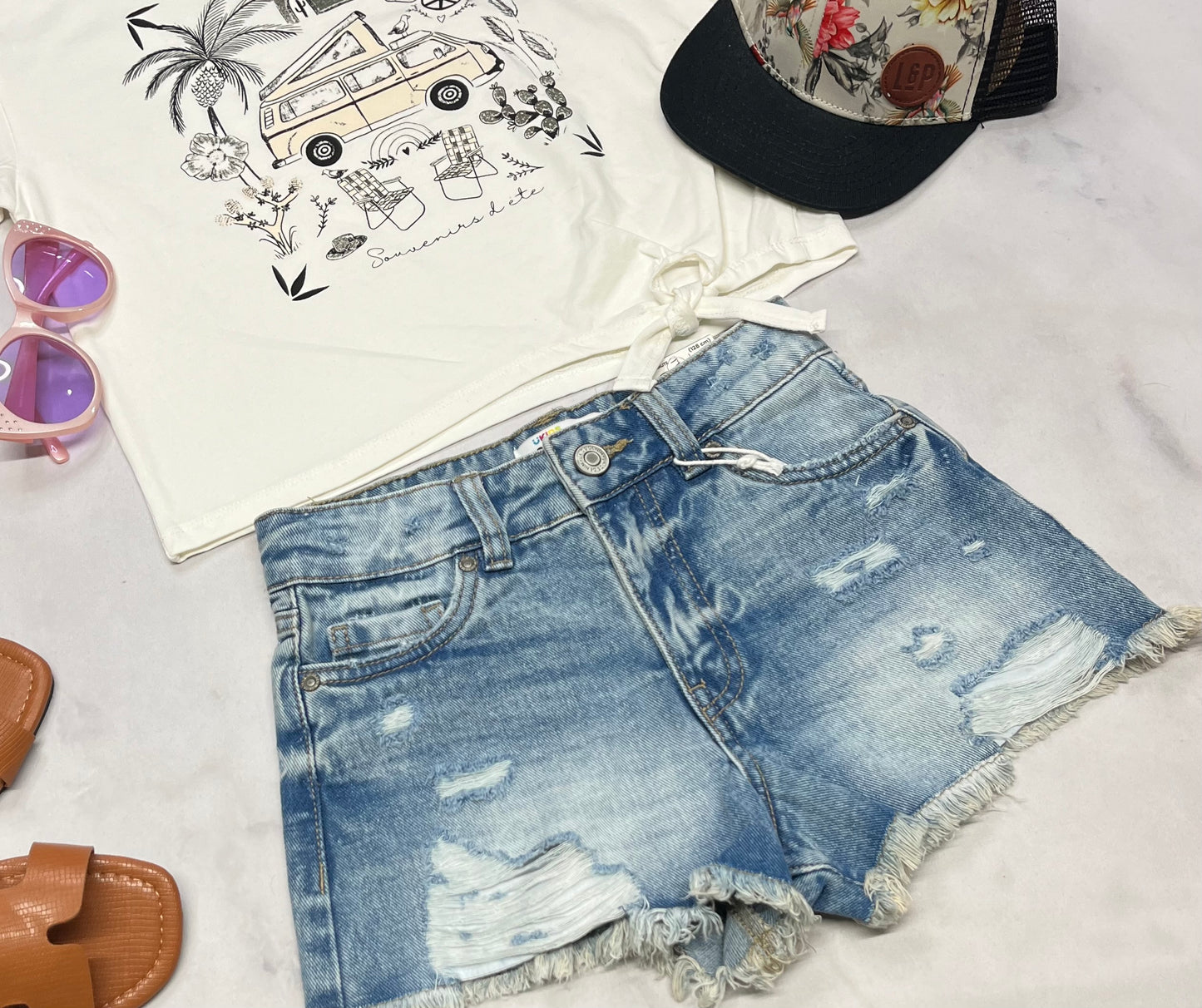 💙 Short : jeans taille haute et ajustable 8 ans fille neuve !