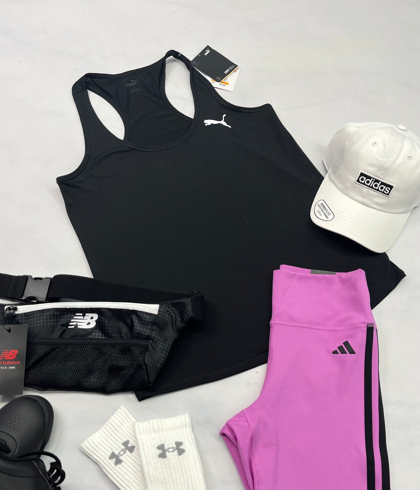 💕 Camisole : Puma Small femme . Noir soft relax fit tendance .