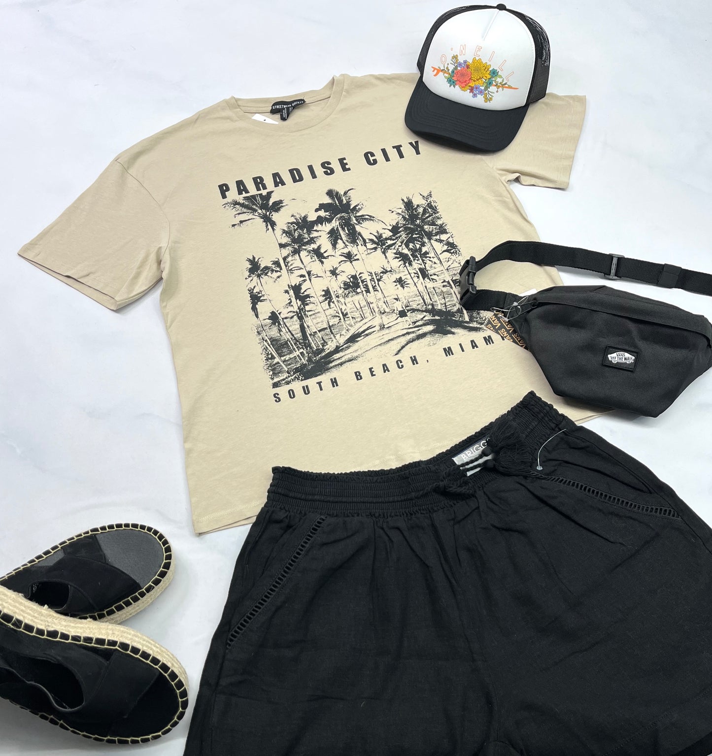 ☀️ T-Shirt Palmier : L/ femme coupe confo neuf !