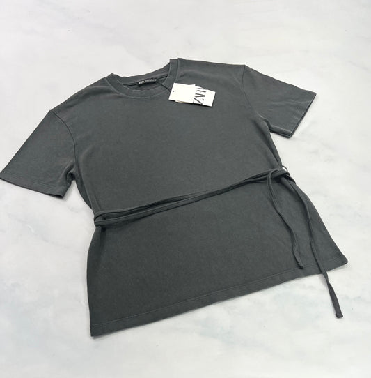 ZARA : Manche courte ouaté / femme