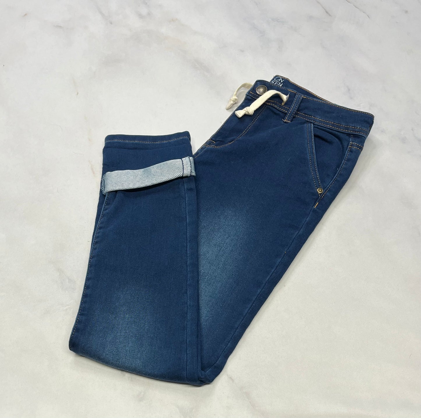 Jegging jeans : ultra mou confo ! 16(14-16 ans )fille . Comme neuve .