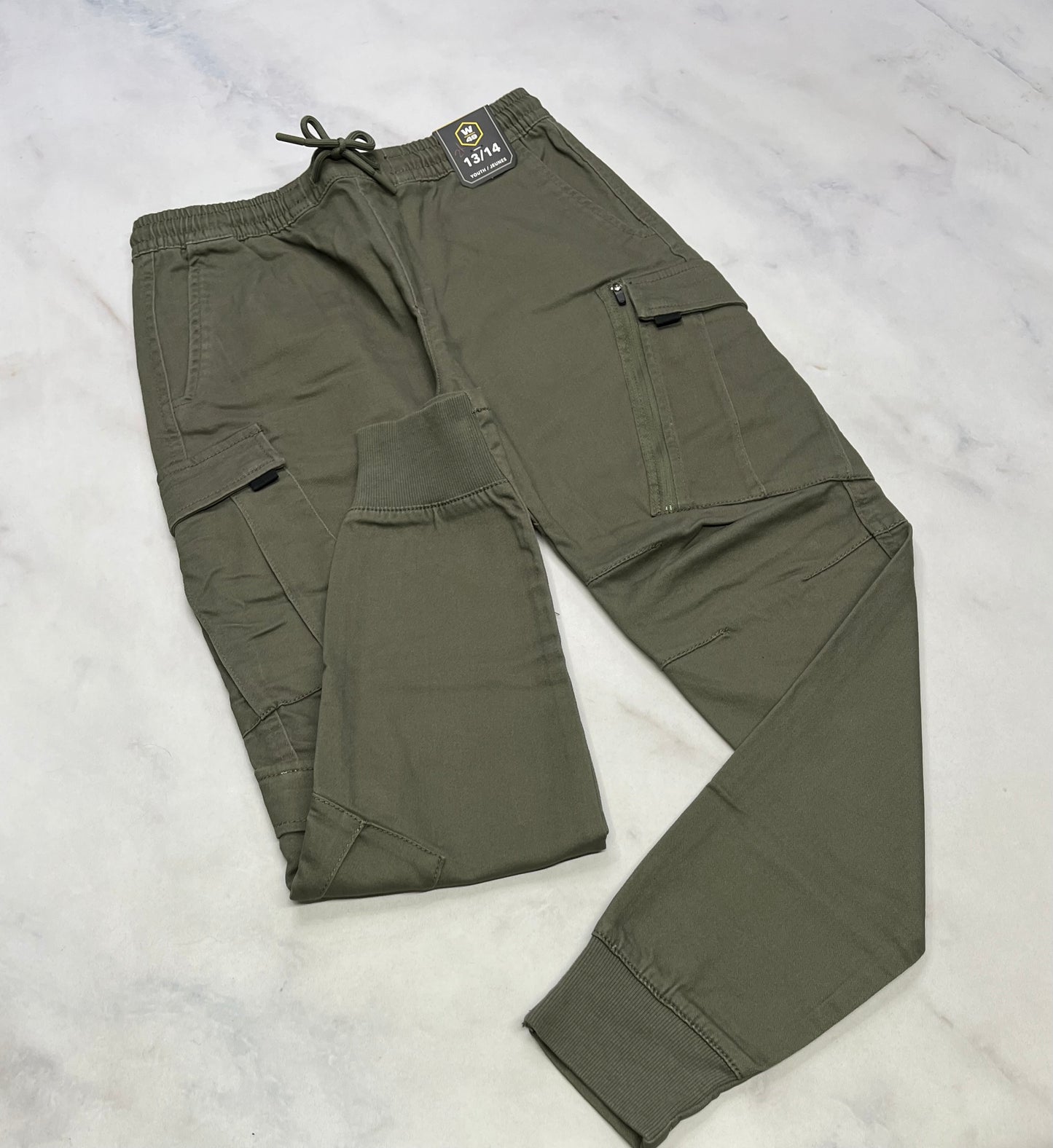 WEST : Cargo kaki ( zip au devant ) superbe ! Élastique au bas . 13-14 ans neuf !