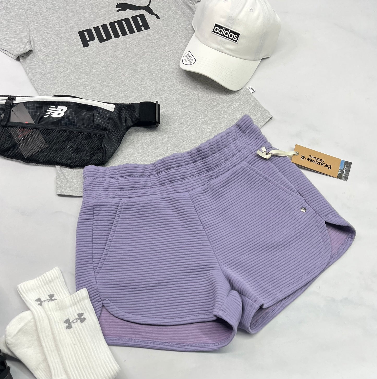 💜 Short : Bearpaw tissu texturé douce souple confo . S/femme neuve .