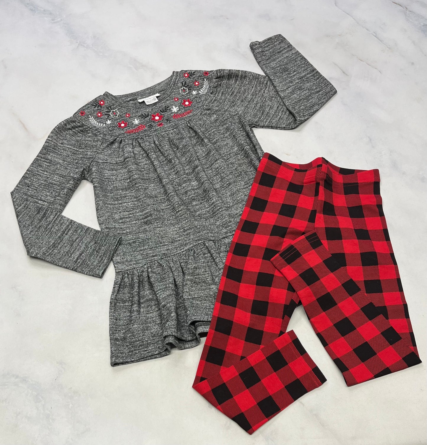 Duo : Tunique Rococo comme neuve 7 ans + Leg. Neuf 6X