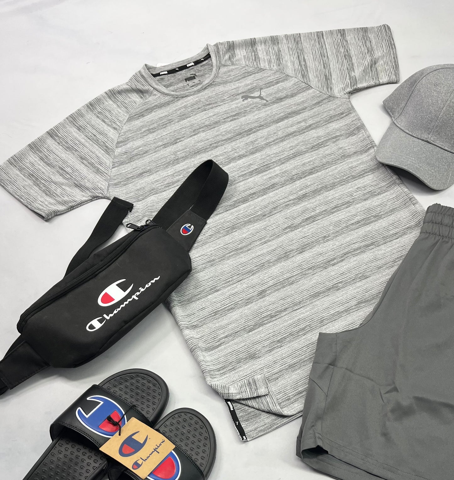 🤩 T-Shirt : PUMA en tissu de sport gris Small /homme neuf ! Tissu qui ne décolore pas .
