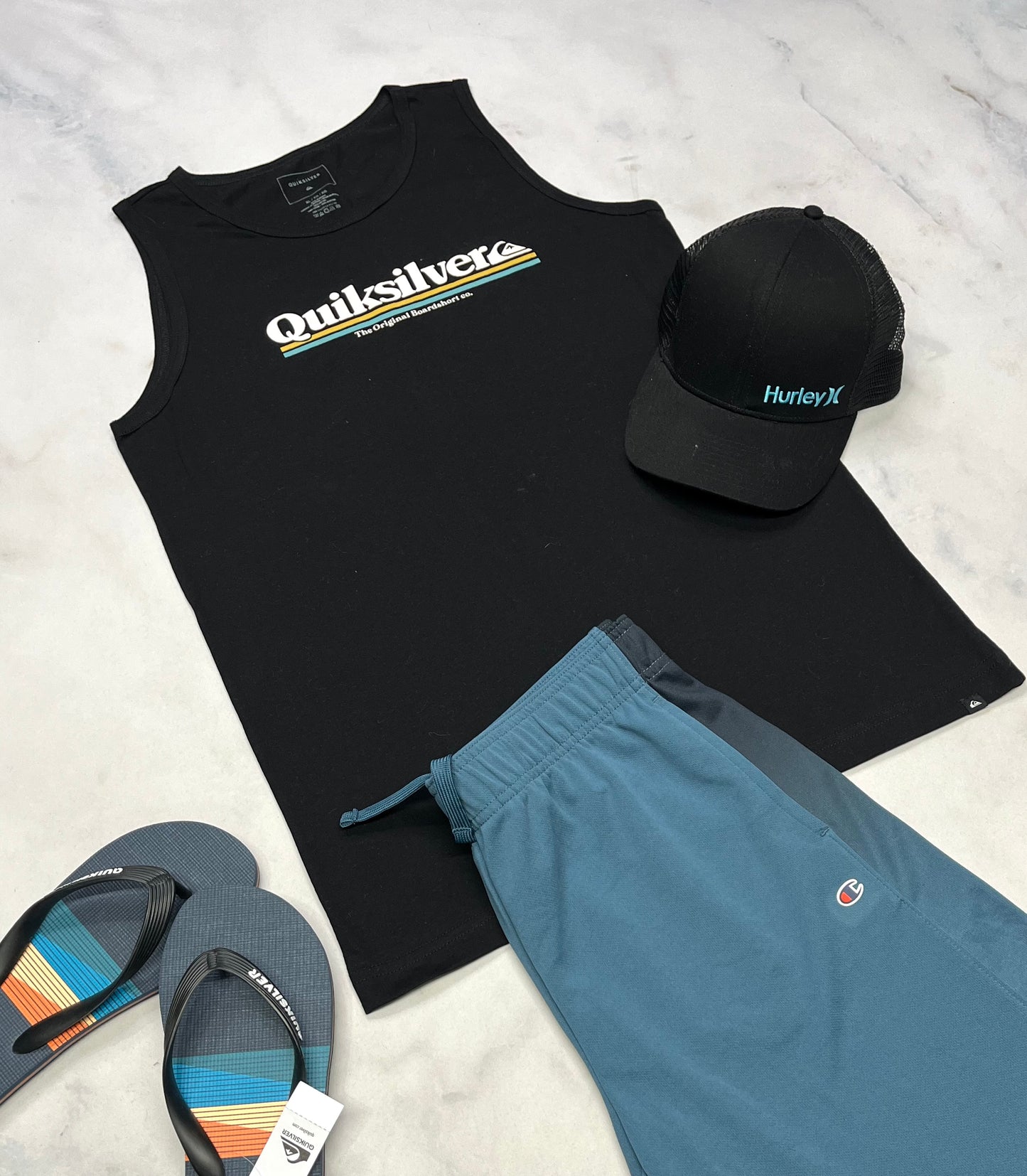 ☀️ Camisole : Quiksilver 18-20 ans garçon neuve !