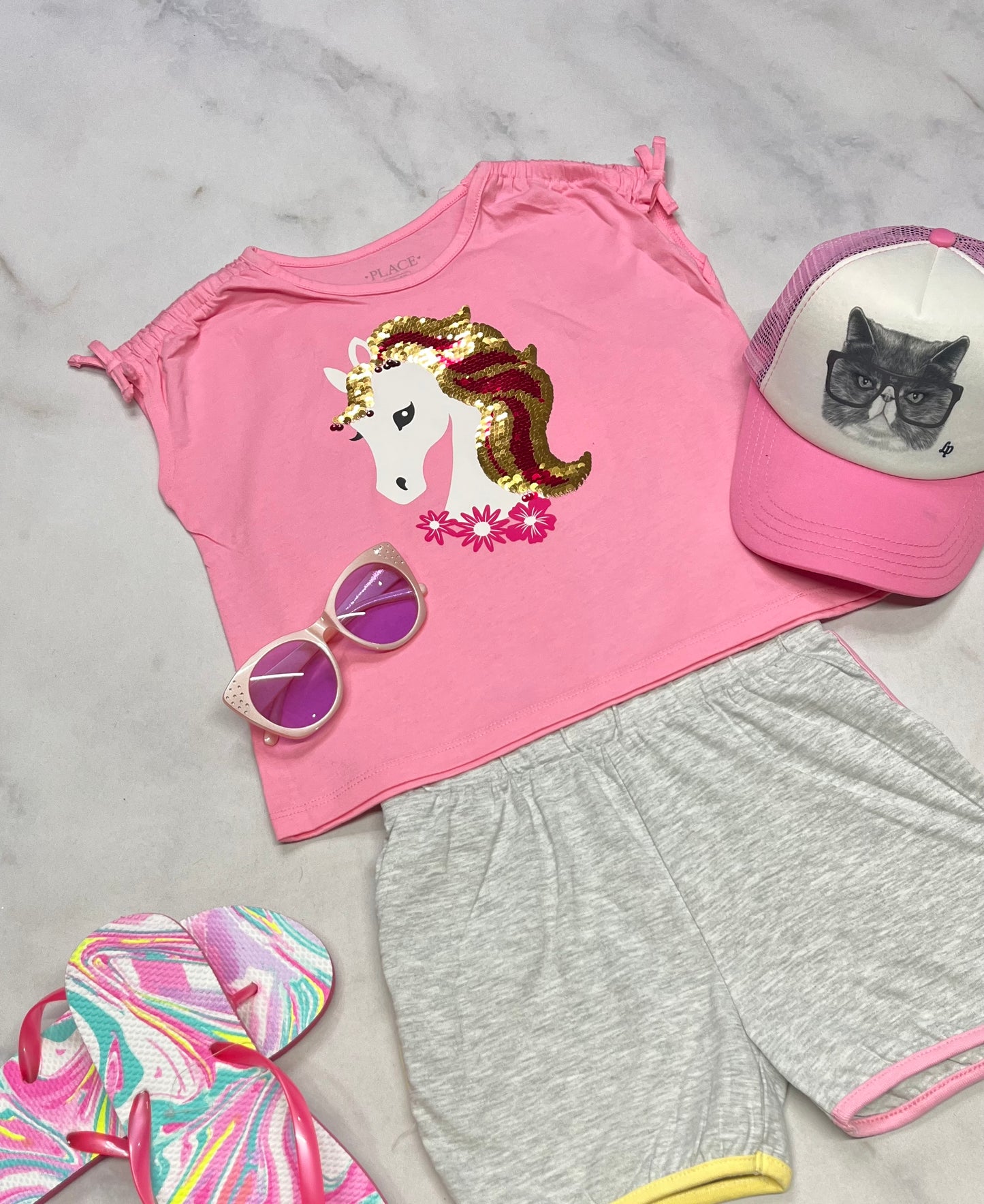 💕 Haut licorne : avec paillettes réversible . 5-6 ans fille coupe relax neuf !!