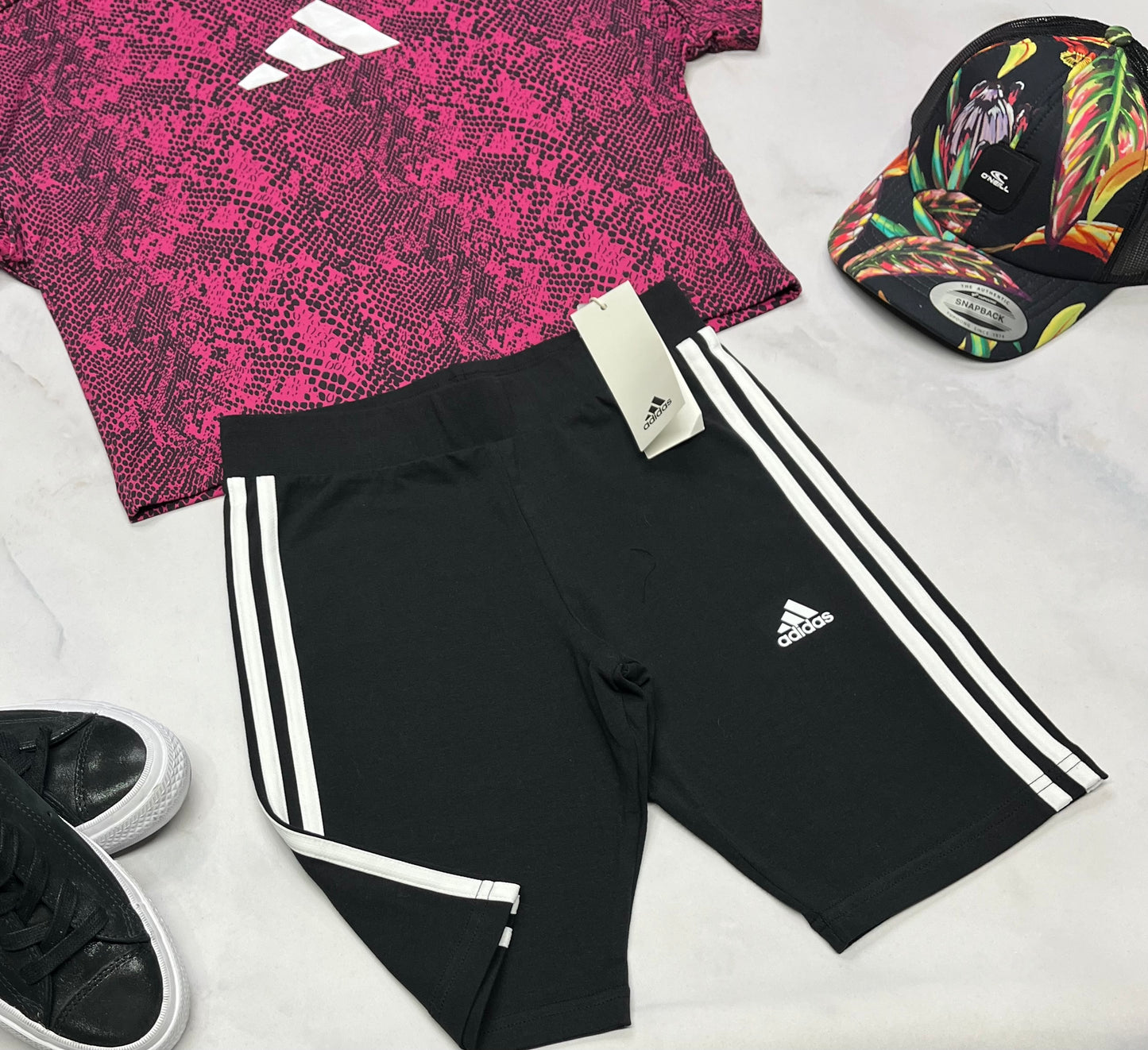 🤩 Cuissard : Adidas en coton stretch de qualité 13-14 ans fille neuf !