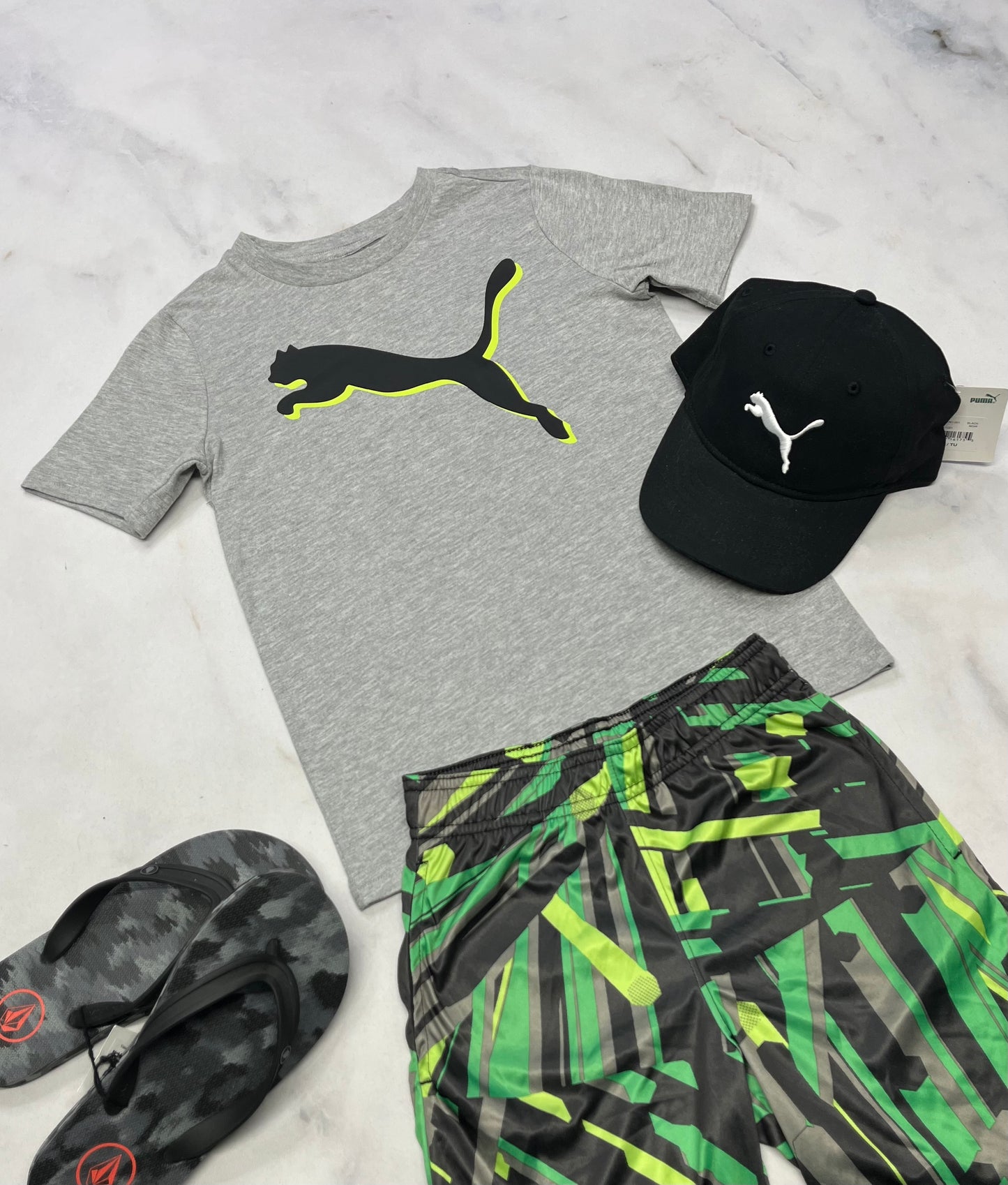 🌴 PUMA : Manche courte + 6X garçon neuf !