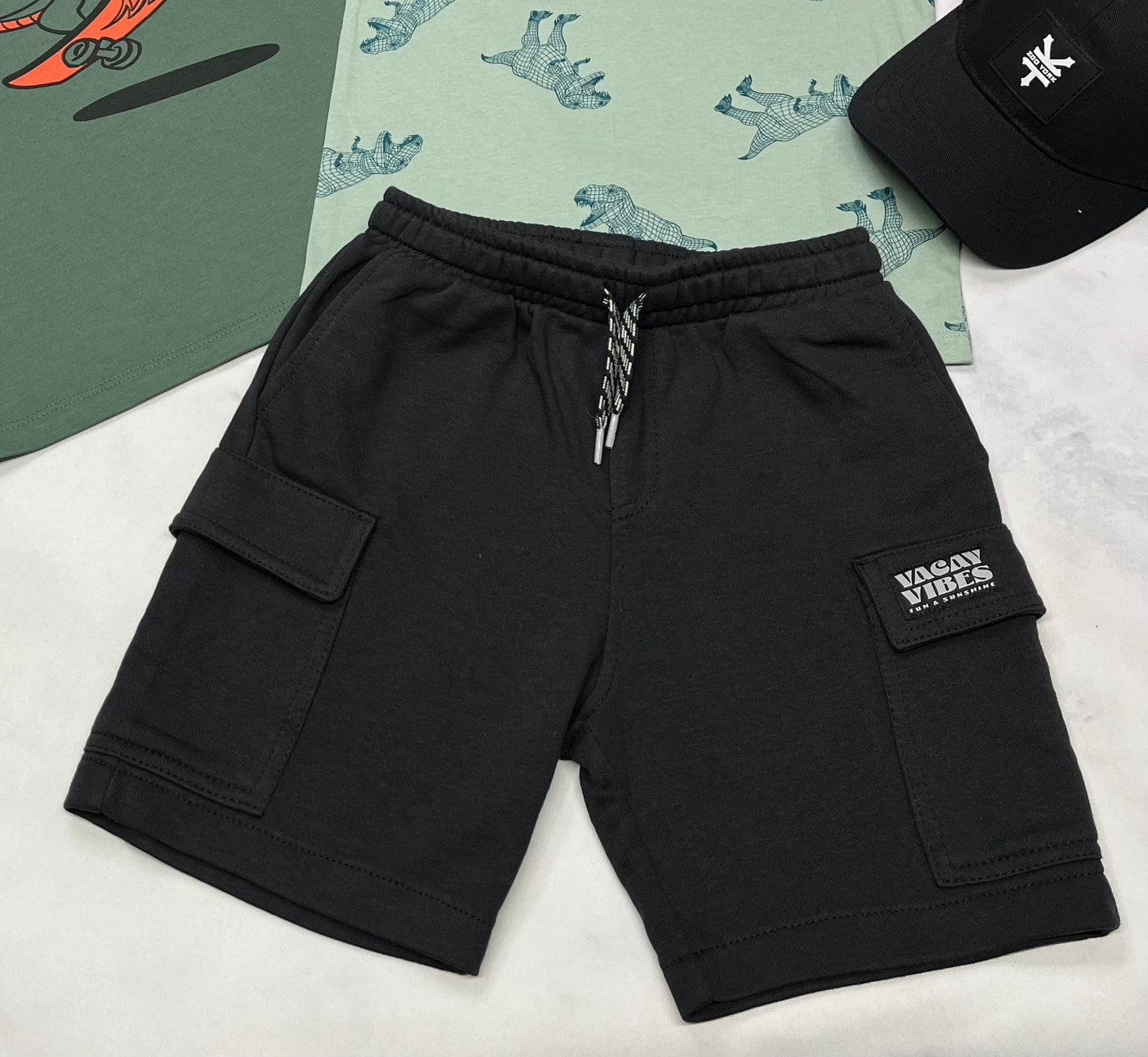 🌵 Short : cargo en ouaté 5 ans garçon neuf !