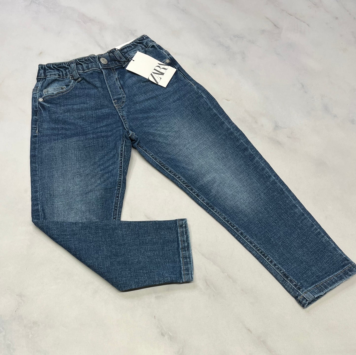 Zara : jeans taille élastique balloon fit. Superbe neuf! 6(5-6 ans ) neuf!