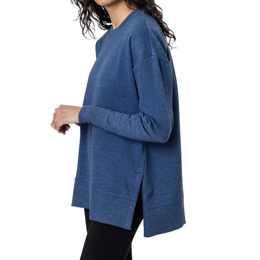 Ouaté : Bleu Kersh neuf ! M/ femme . Fentes au bas de chaque côtés .