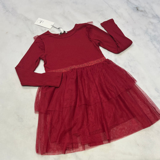 Robe : AKA neuve ! Haut tissu rib texturé stretch . 7( + 6x) neuve 6(5-6) ans . Bande de taille brillante .