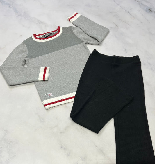 Duo : Tricot Le chât B. Comme neuf fait 6X fille + Jeg.tout doux évasé au bas look tendance 6X neuf!