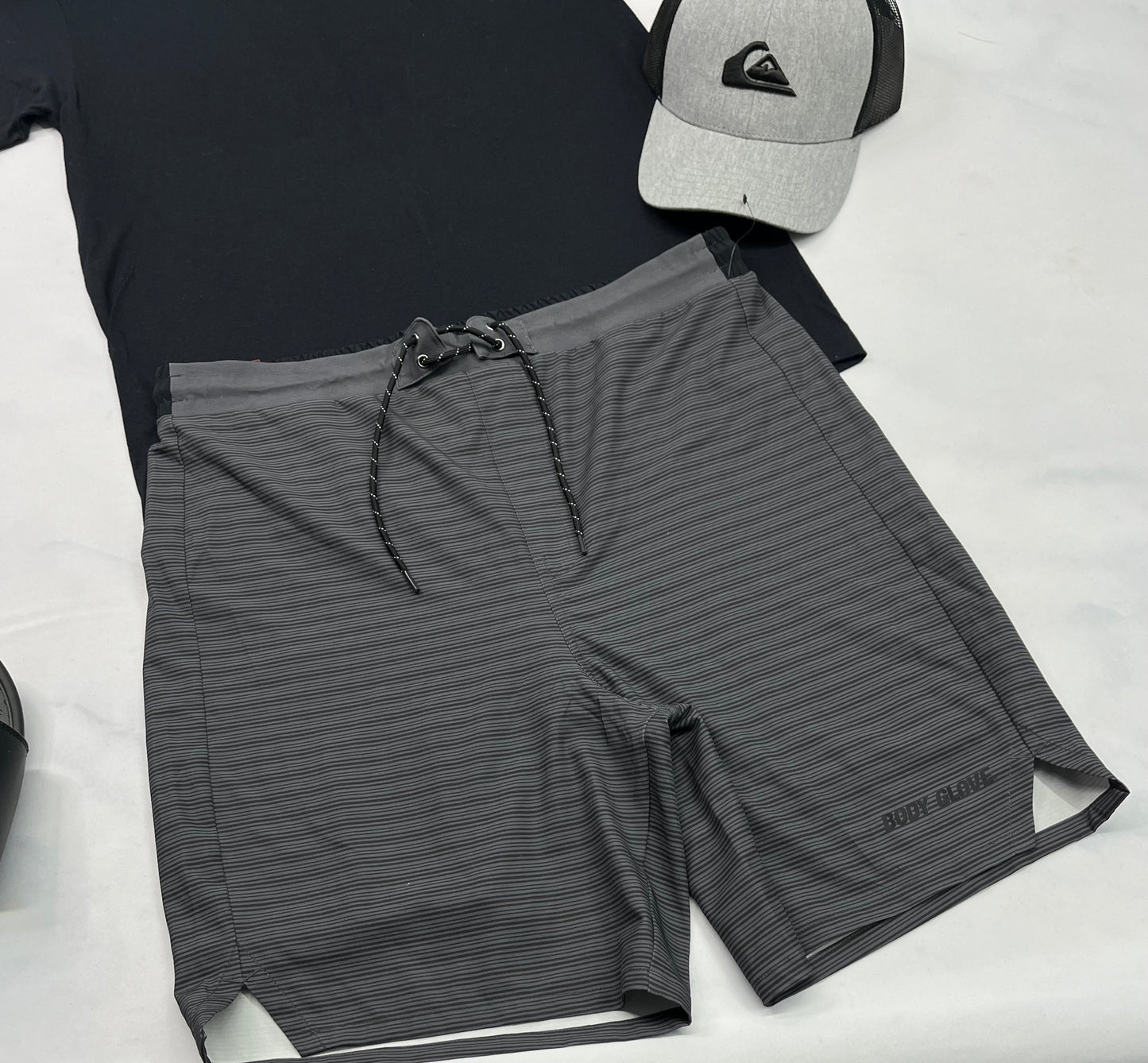 💦Maillot Body Glove : Léger taille et tissu stretch . Sous short cuissard intégré . Medium homme neuf !