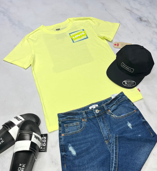 🤩T-Shirt : Levis 12-14 ans garçon neuf ! Beau logo au dos .