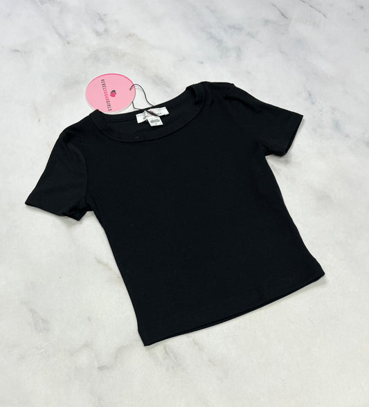 Manche courte : RIB/ texturé noir. Fait 4-5 ans stretch neuf!