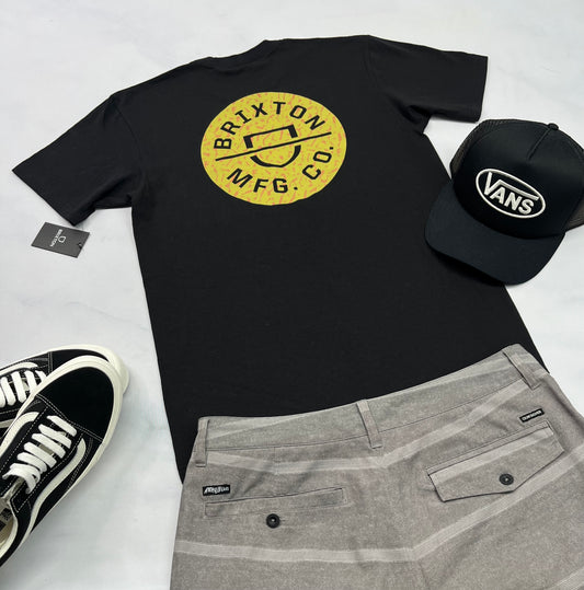 🤩 Brixton : Manche courte noir beau logo au dos fait S( 14-16 ans ) ado