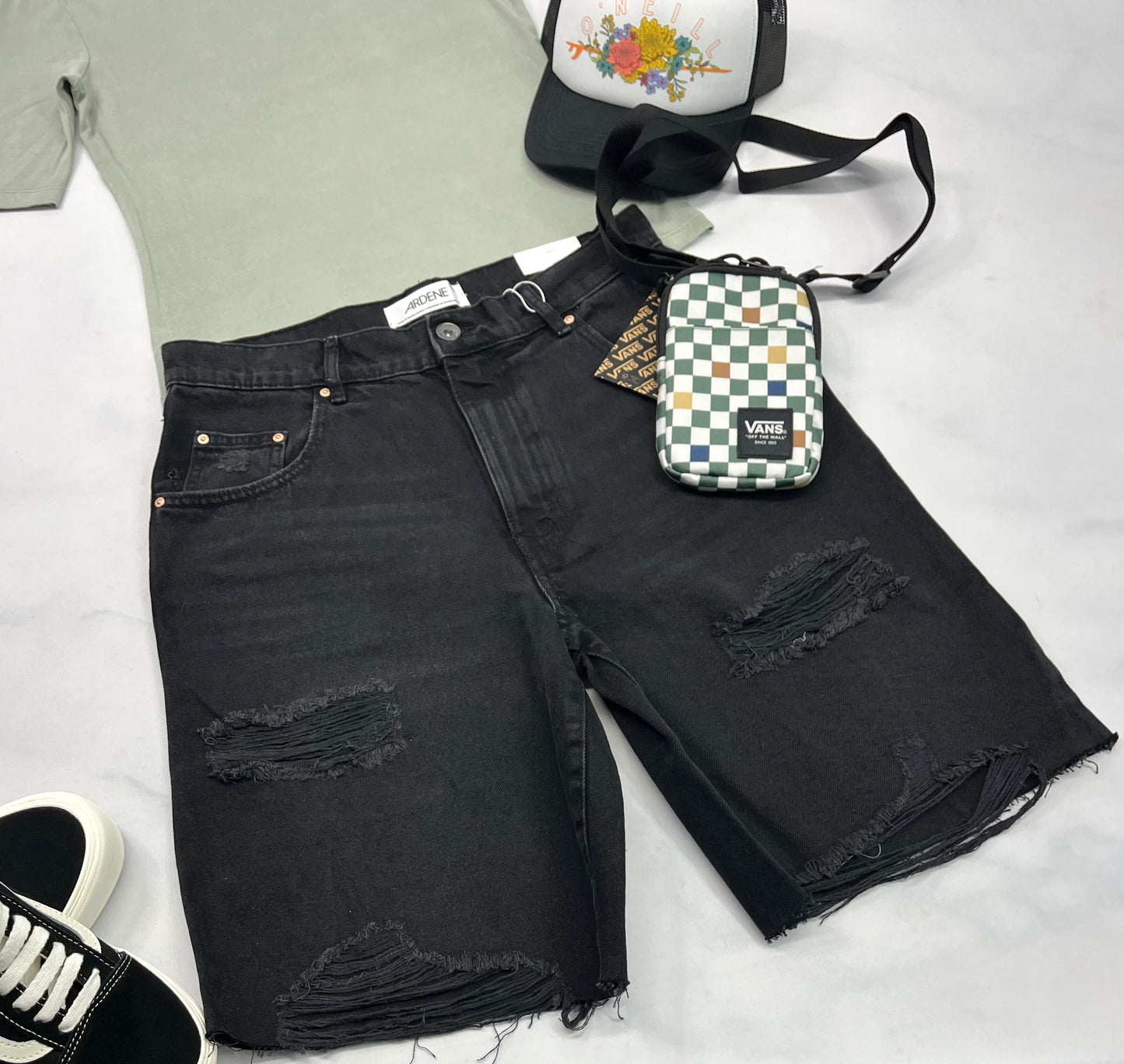 🍃 Bermuda jeans : taille haute jambe large tendance 5 ans femme neuve !