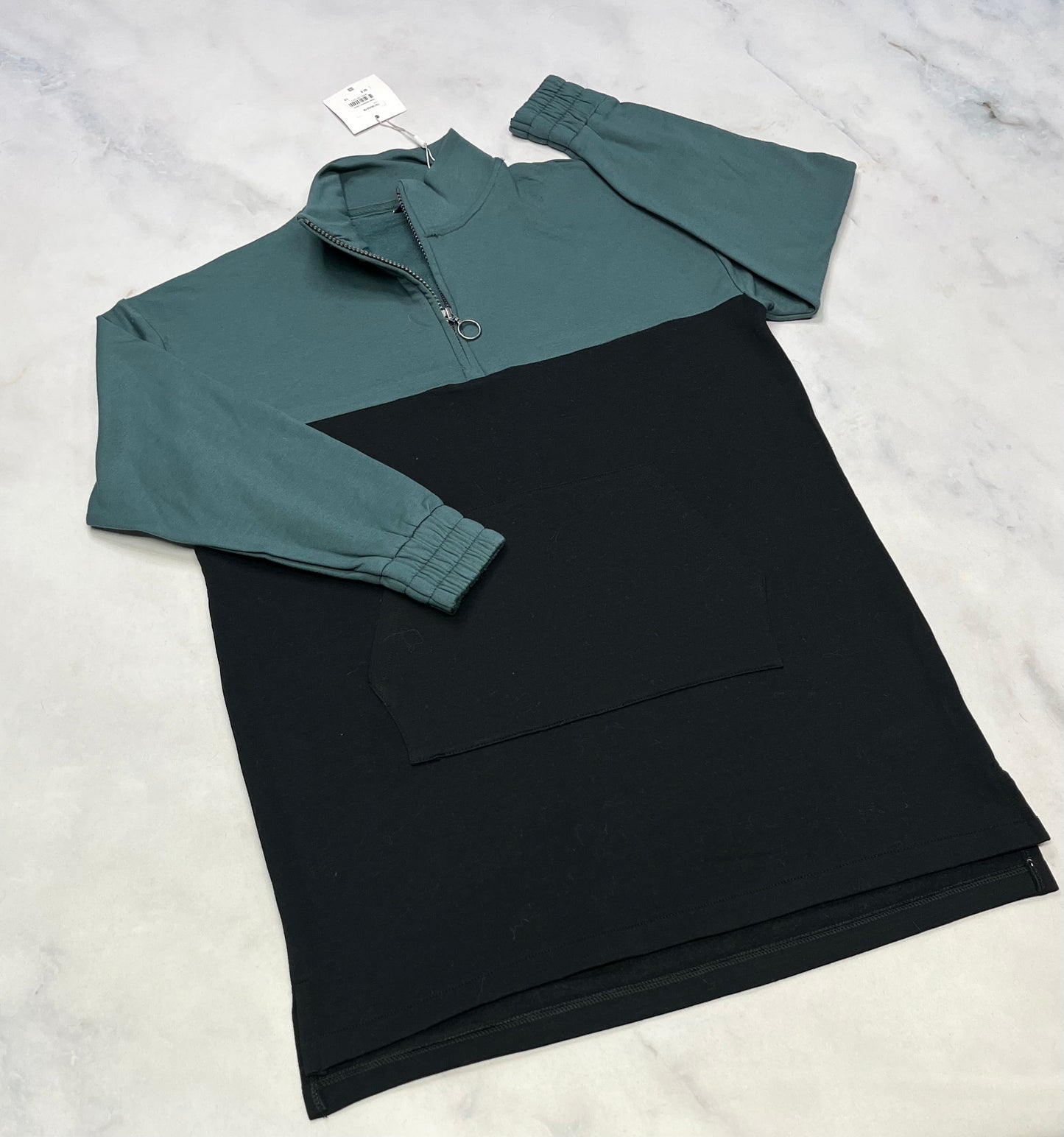 Robe : en ouaté neuve Blum! 8 et 12 ans