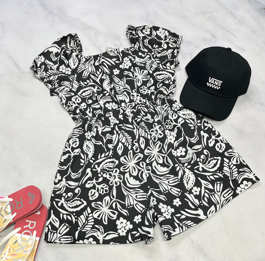 🌴 1 pièce short : 14(13-14 ans fille ) neuf ! Bout des manches et contour du col élastique . Qualité ++