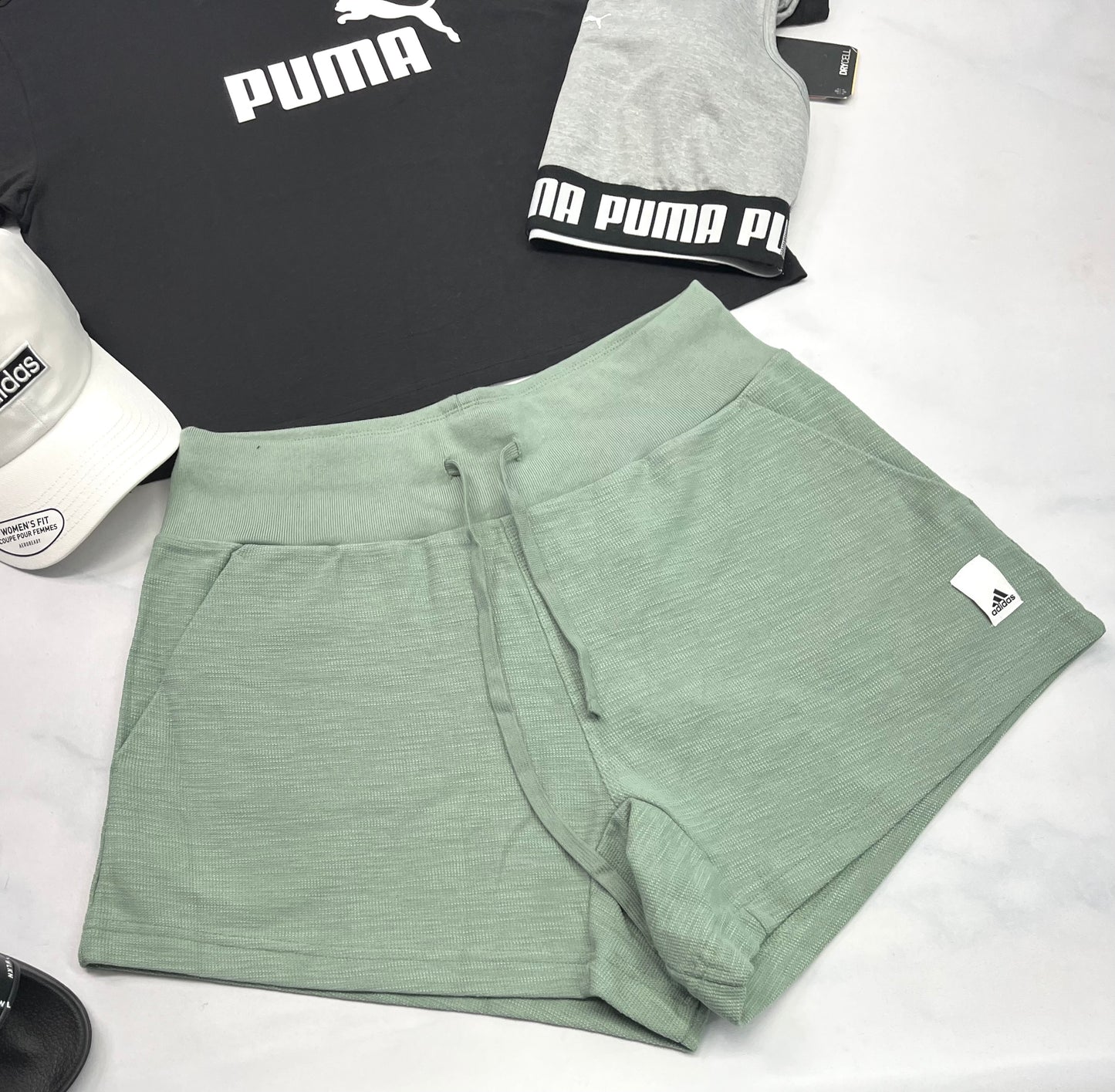 🌴 Short Adidas : tissu texturé incroyable M/ femme neuf !