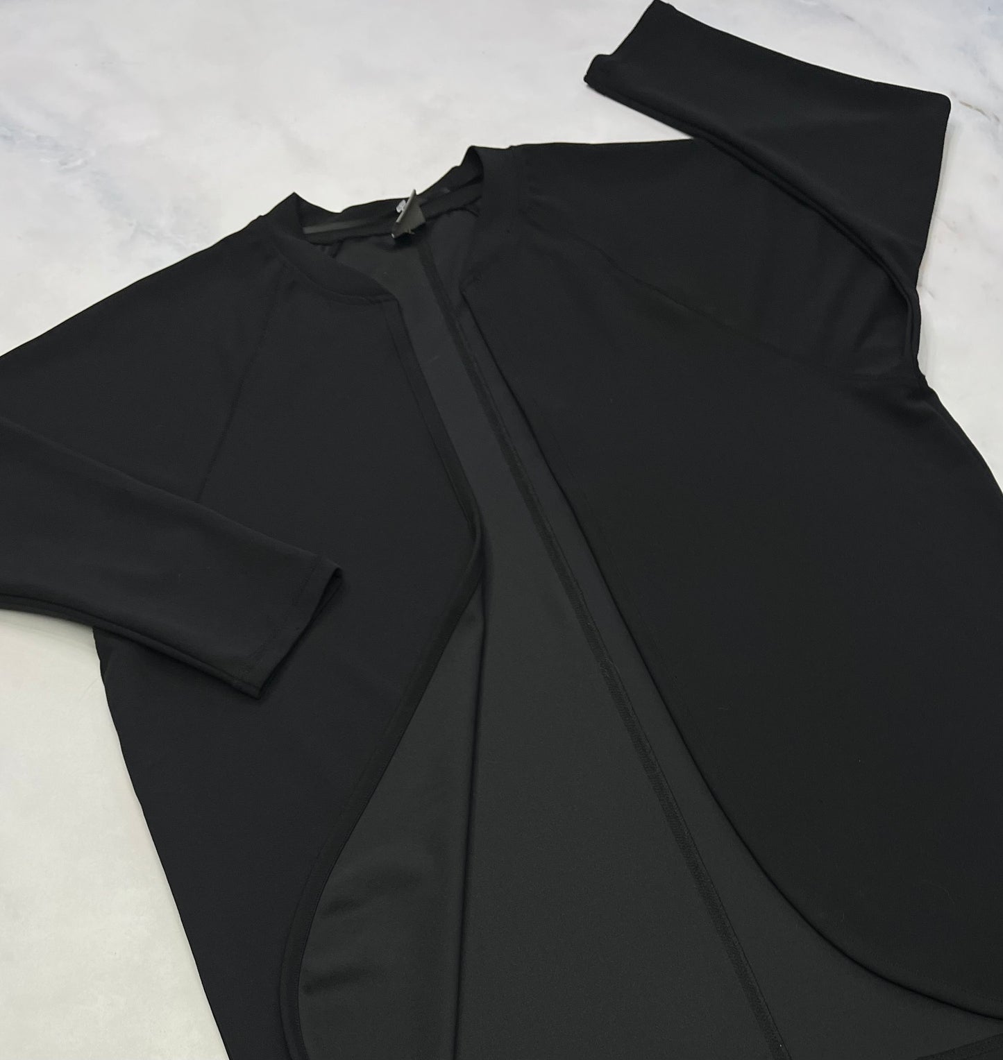 Longue veste : Tissu chic mou confo . L/ femme coup confo état neuve !