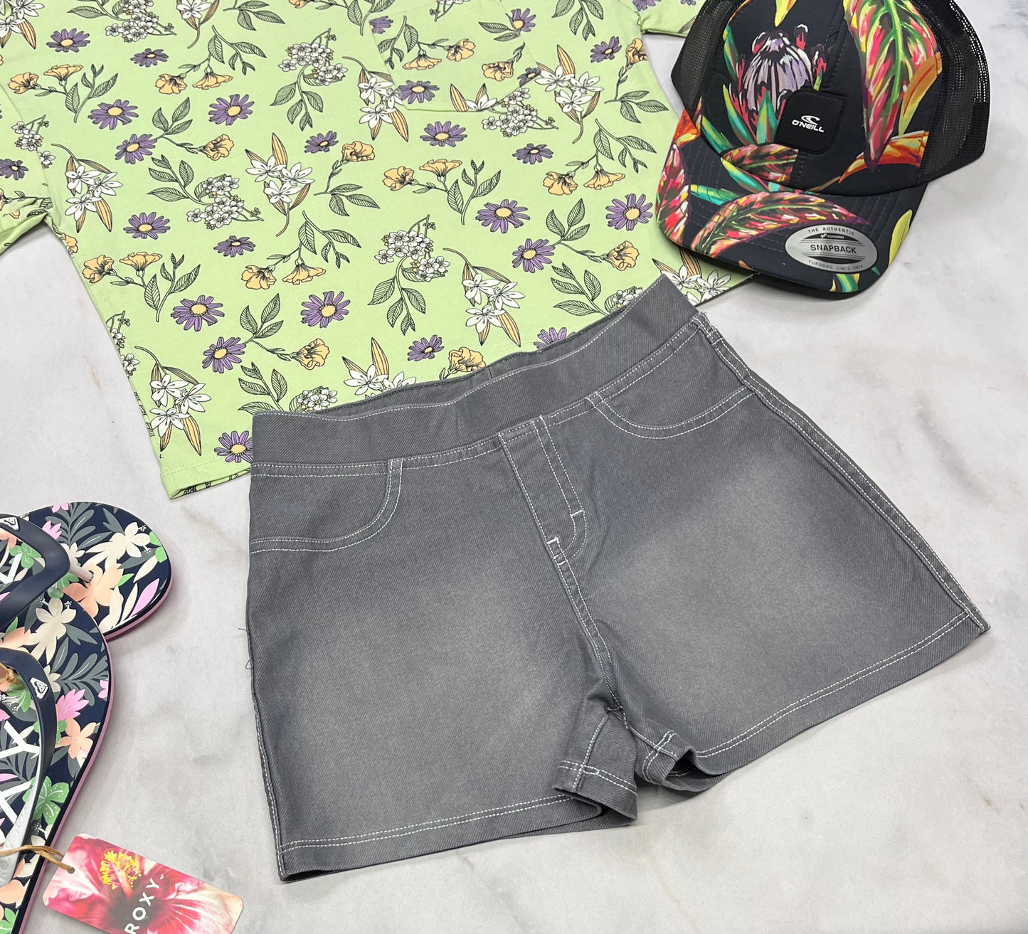 🌿 Short Jeg. Jeans : molle stretch confo . 8-9 et 9-10 ans fille neuve .