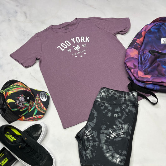 💜 Solde , T-Shirt : Zoo York soft confo fait 16 ans fille neuf mais mini ombrage d’impression flou .
