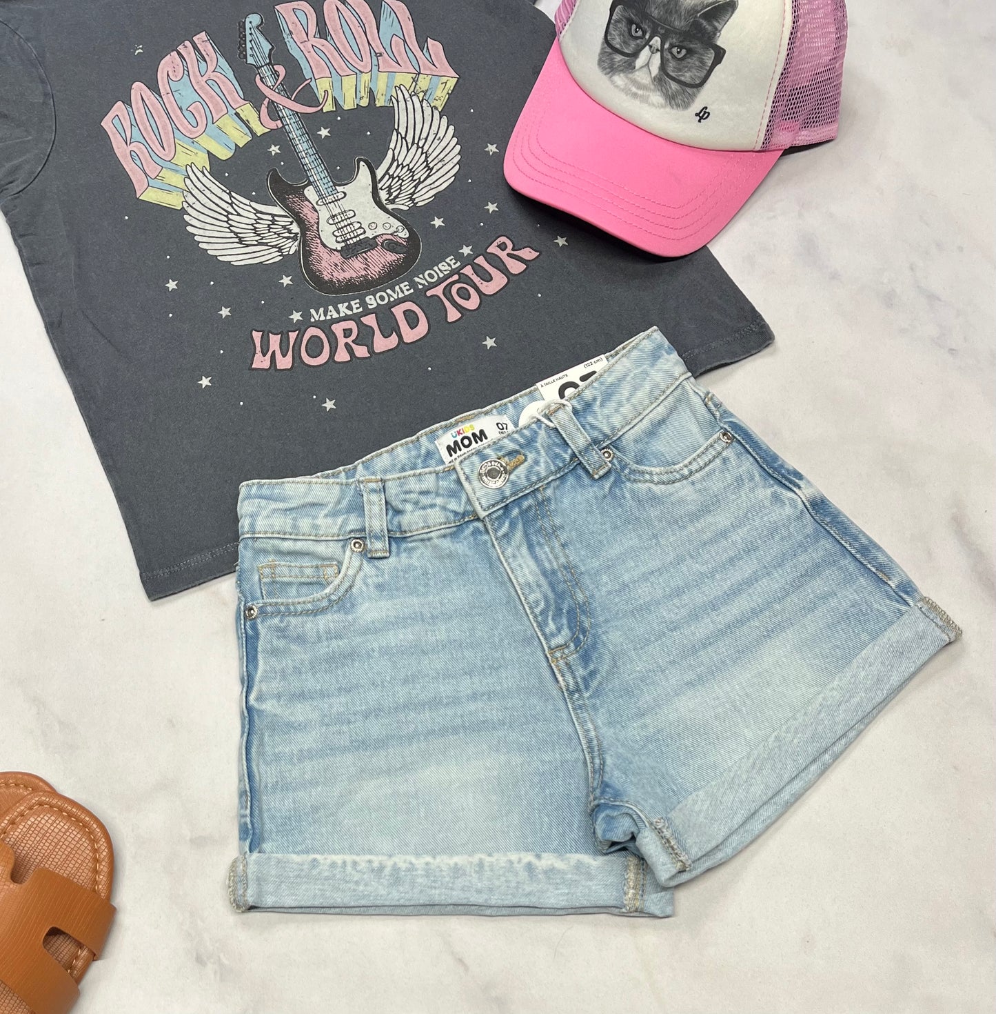 🩵MOM short  jeans : 7 ans fille taille haute ajustable. Neuve !
