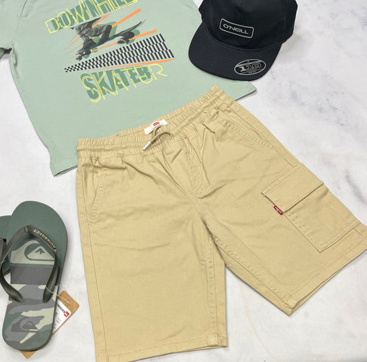 🌴 Bermuda : cargo Levis 8 ans garçon mou confo neuf !