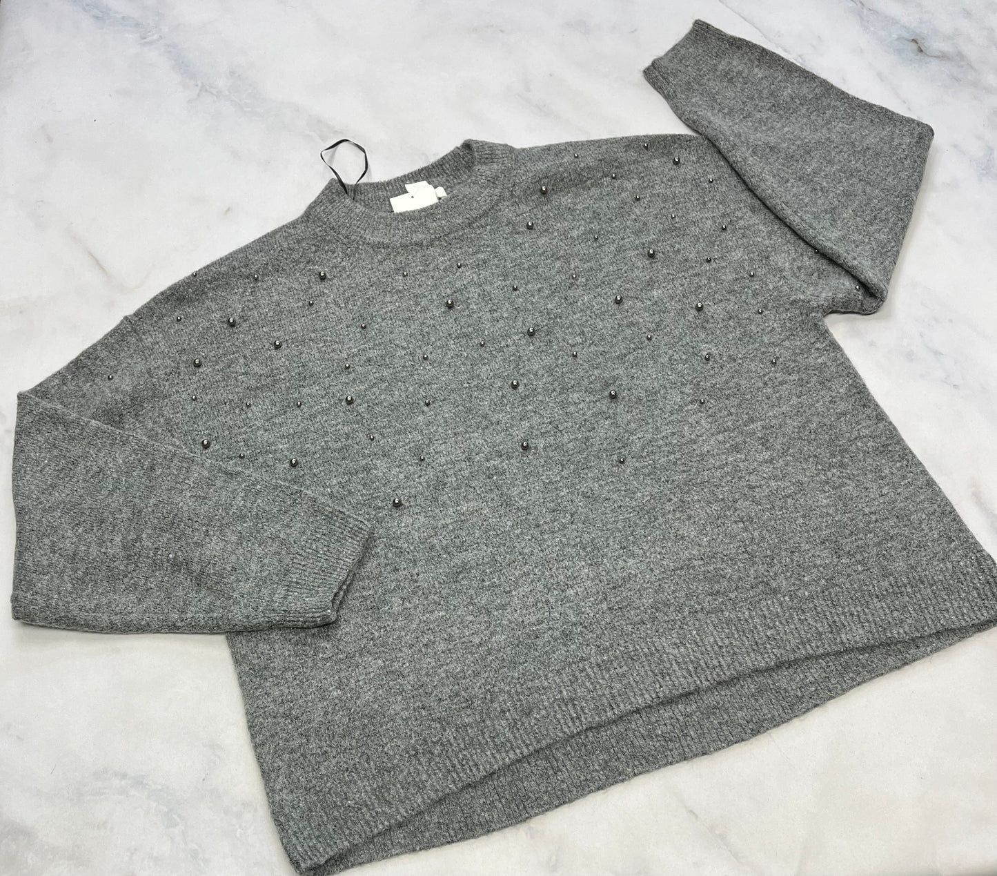 Tricot hyper doux : manche ballon avec perles cousu. Neuf ! L/ femme coupe confo . Stretch de partout .