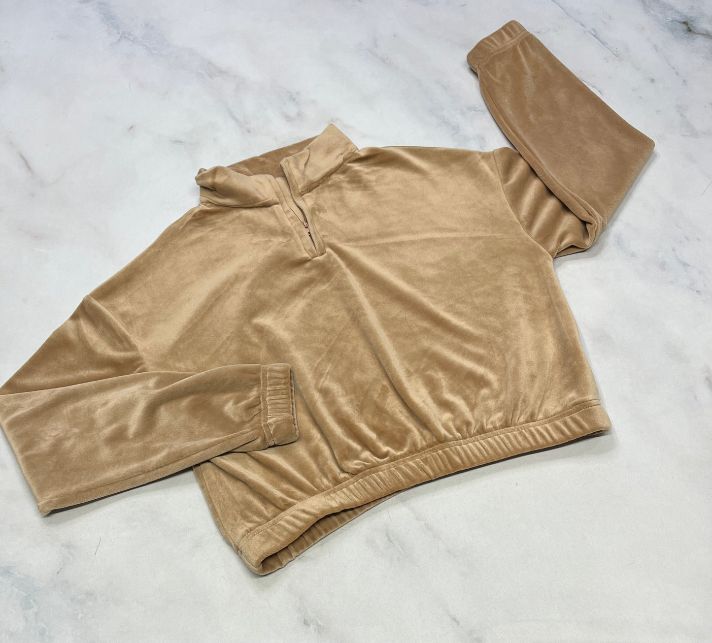 Manche longue fille : tout doux stretch dans tout les sens . Neuf ! Fait 10 et 14 ans