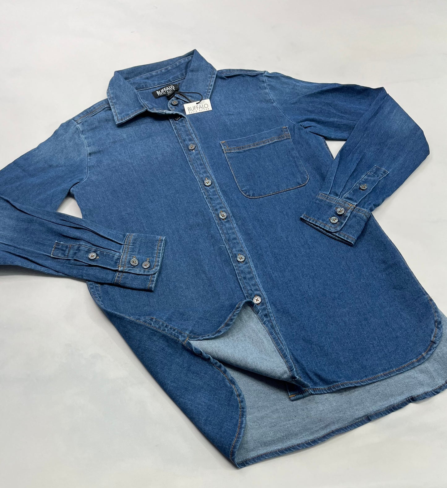 Buffalo : Chemisier long/ femme . Ultra molle confo . Fendu de chaque cotés neuf !