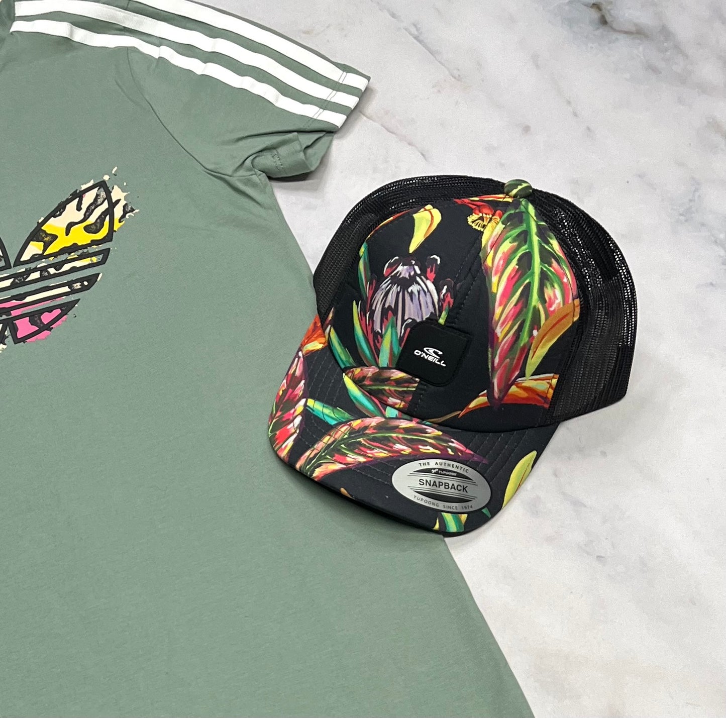 🌴 Casquette O’Neill: 0/S jeune (7-12 ans ) ajustable neuve .
