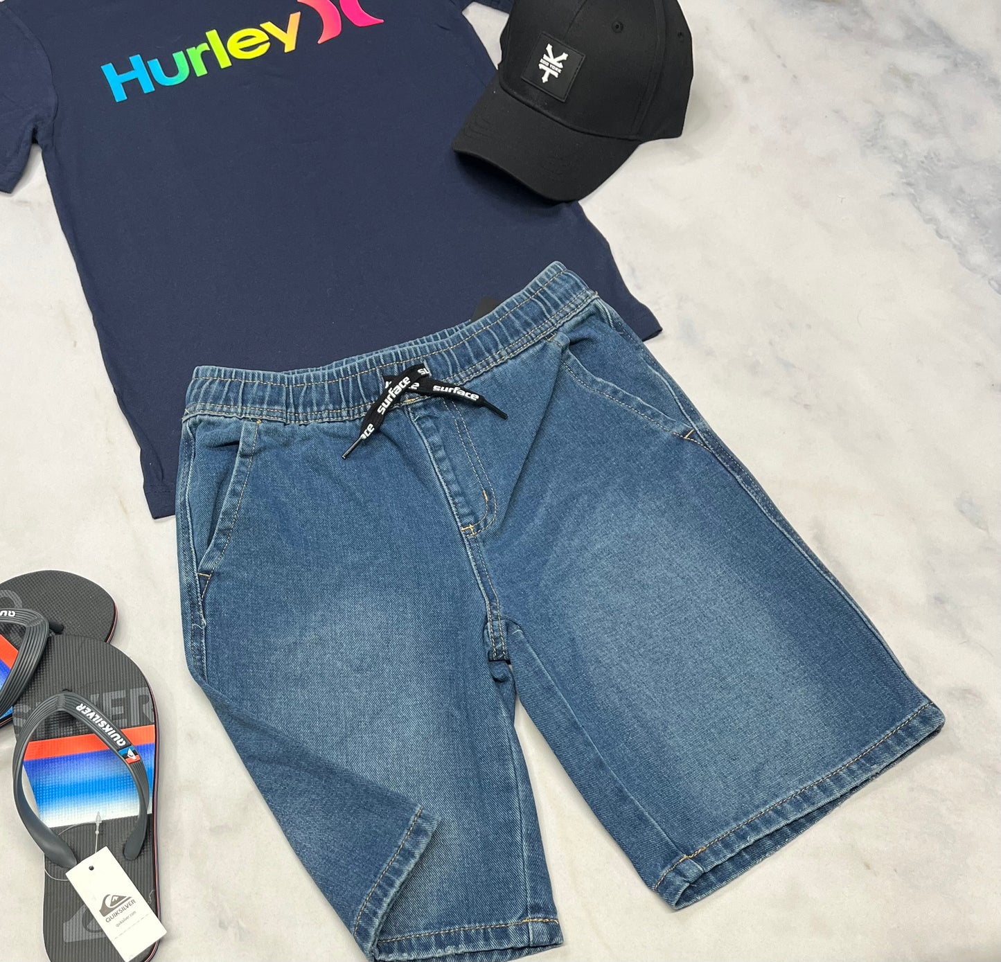 🤩 Bermuda jeans : Surface 10 ans garçon neuf ! Relax fit .
