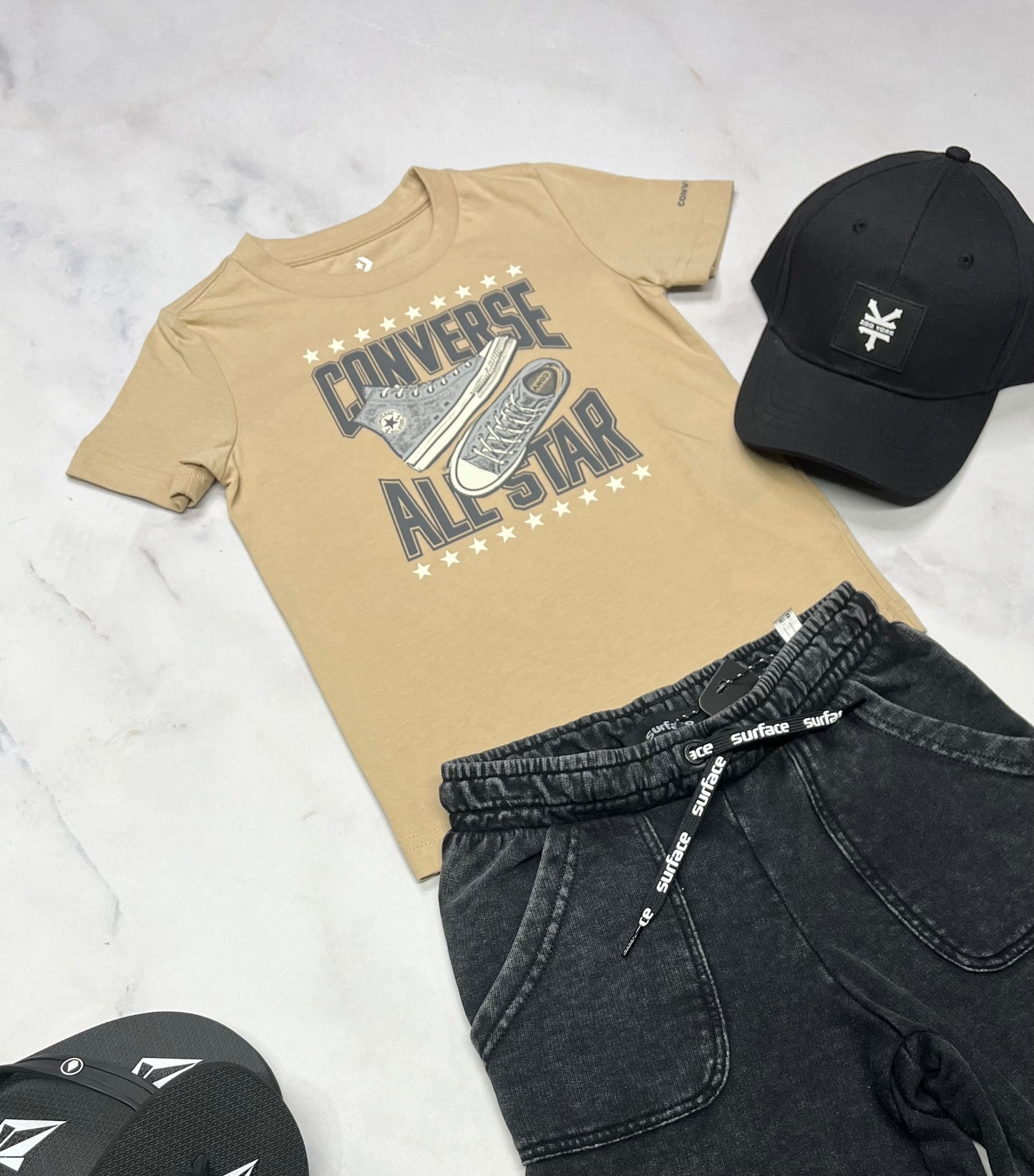 🍂 T-Shirt : Converse 4 ans garçon neuf !