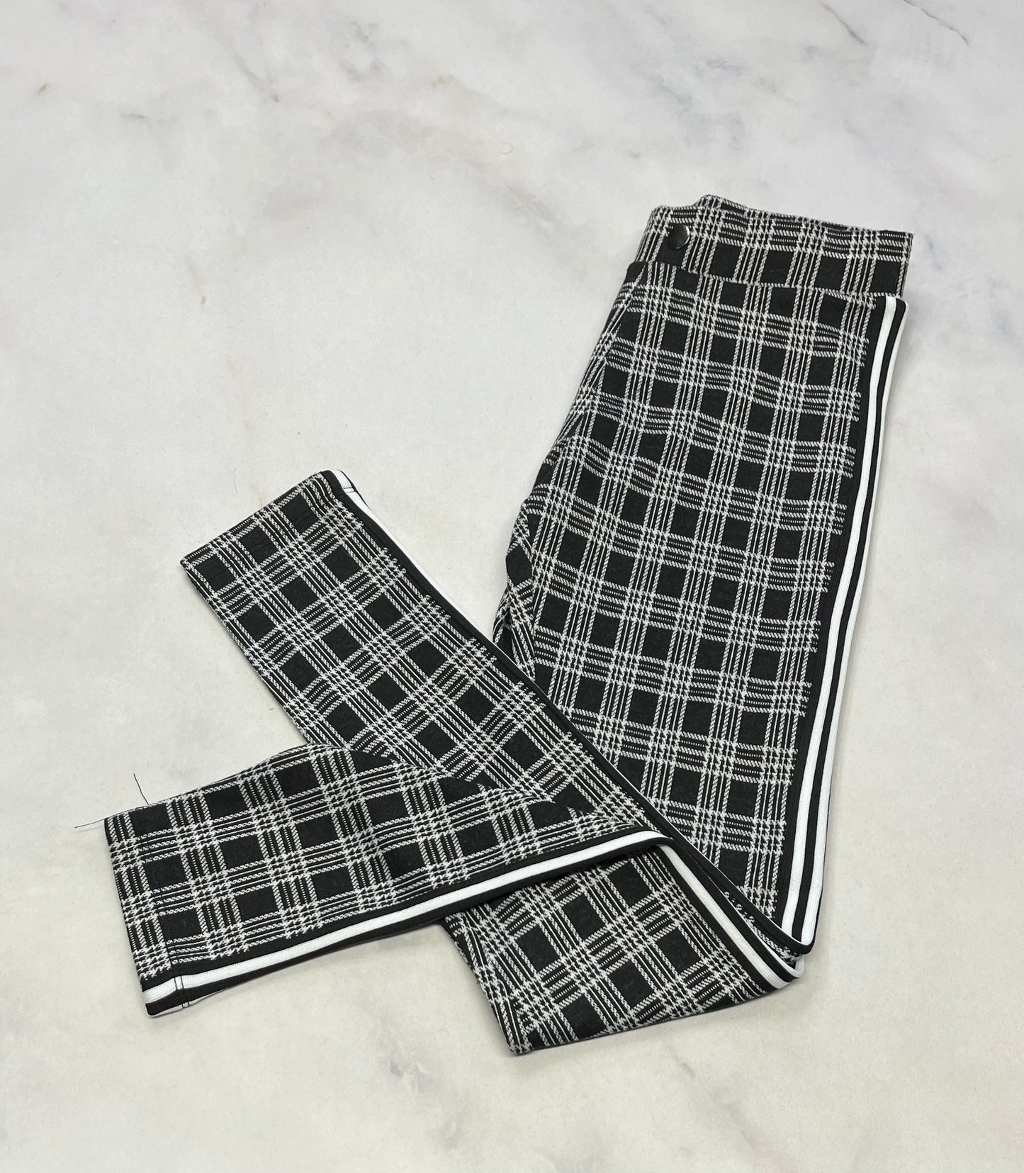 Skinny jegging : MID 10( 8-10 ans ) doux neuf! S’enfile comme un leg.