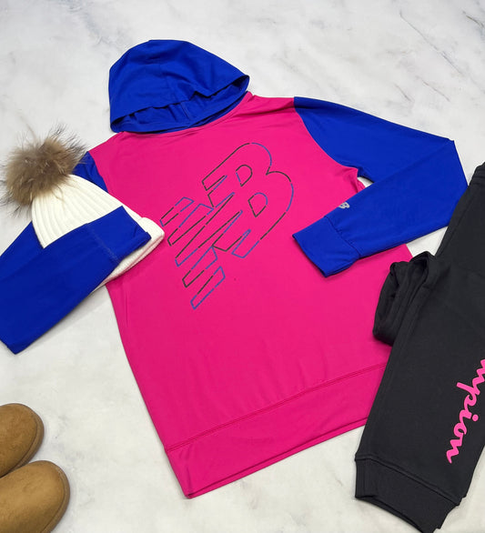 🤩 Cagoule : New Balance soft stretch de partout ( trous pour les pouces ). 16 ans fille .