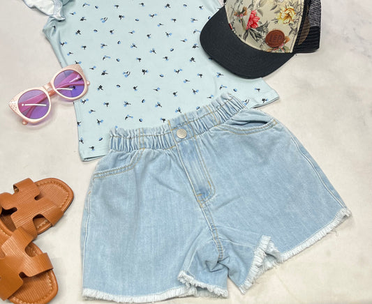 🩵 Short jeans : ultra molle avec taille élastique + 7ans fille neuve  .