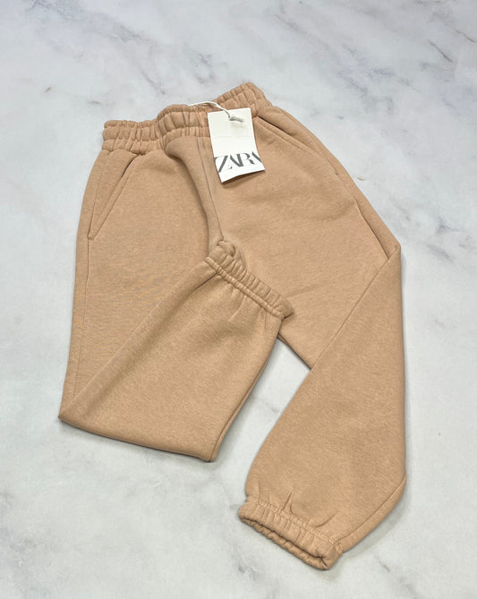 ZARA : Jogger beigé neuf ! Fait 5 et fait 5-6 ans