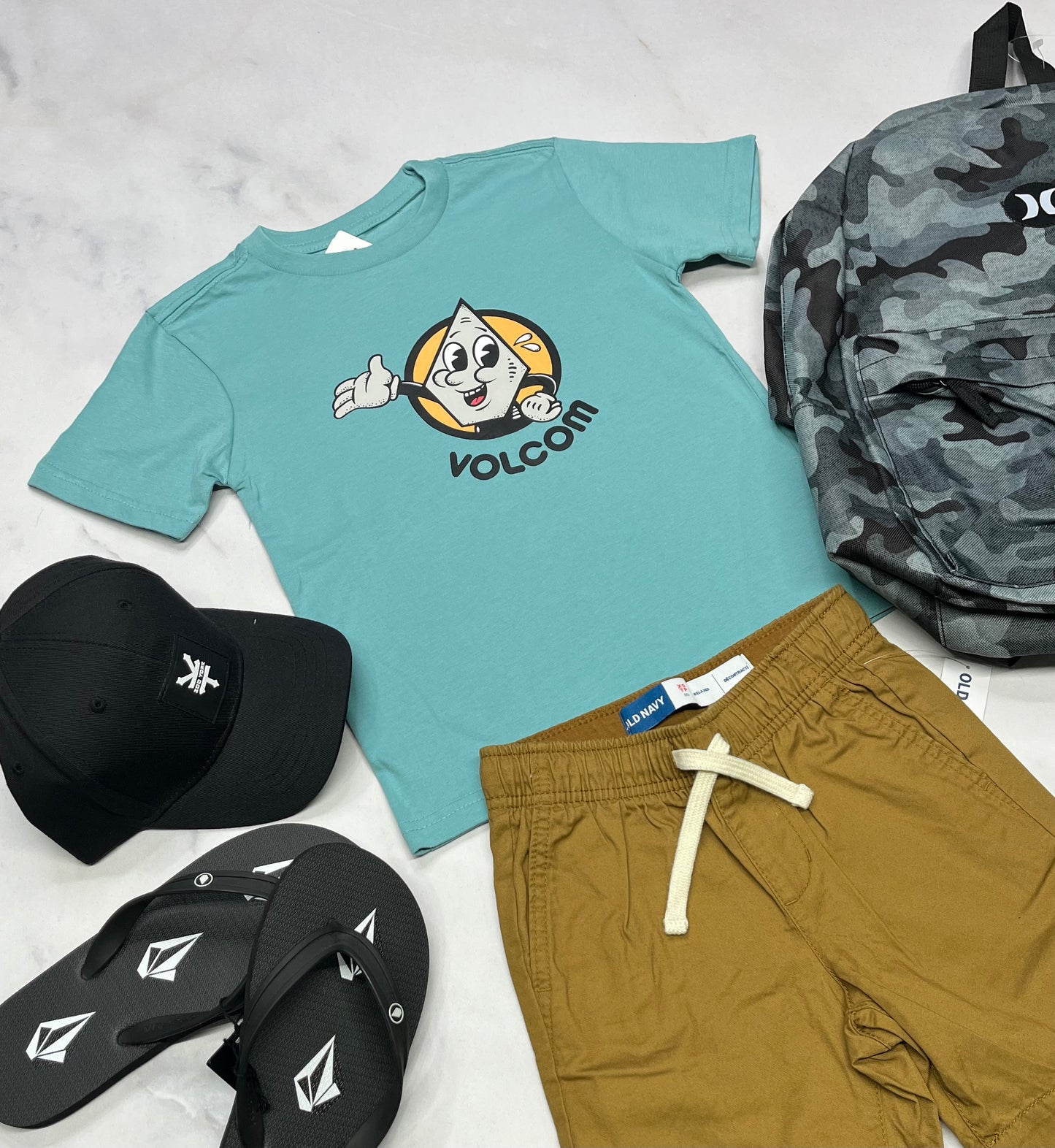 🛹 T-Shirt : Volcom 5 ans garçon neuf !