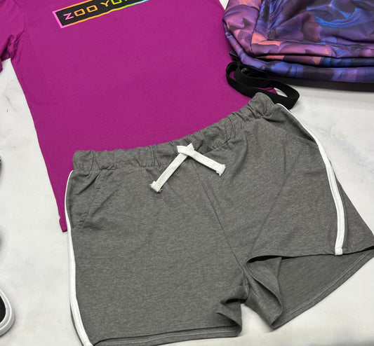 😍 Short : grise en ouaté 16 ans fille neuve .