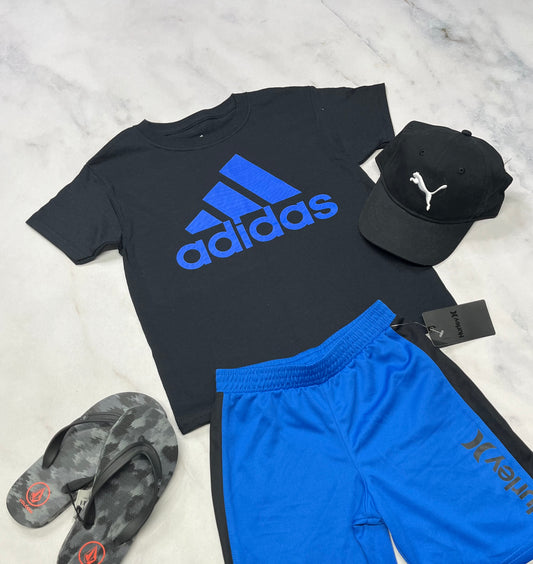 🤩 T-Shirt Adidas : 6 ans garçon relax fit neuf !