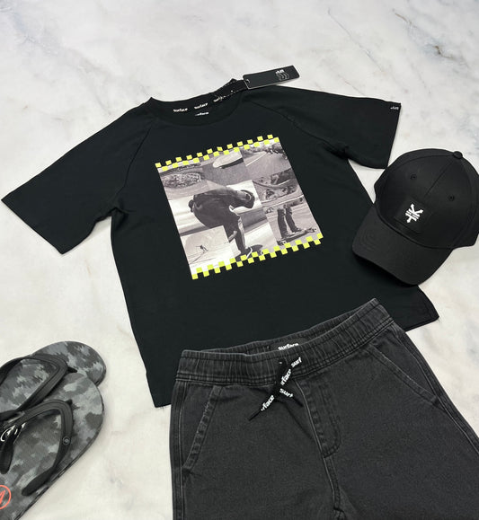 🌴 T-Shirt : Skate Surface 8 ans garçon confo neuf ! Beau coton stretch .