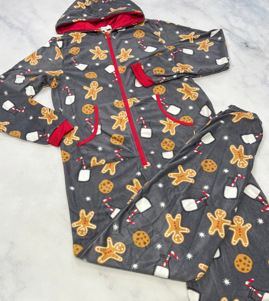 Pyjama  : 1 pièce en doux polar neuf ! Tag médium femme .