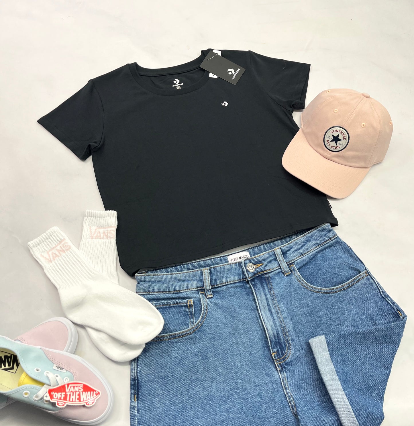 😍 Manche courte : Converse en beau coton de qualité extensible de partout . Fait M/ femme neuf !